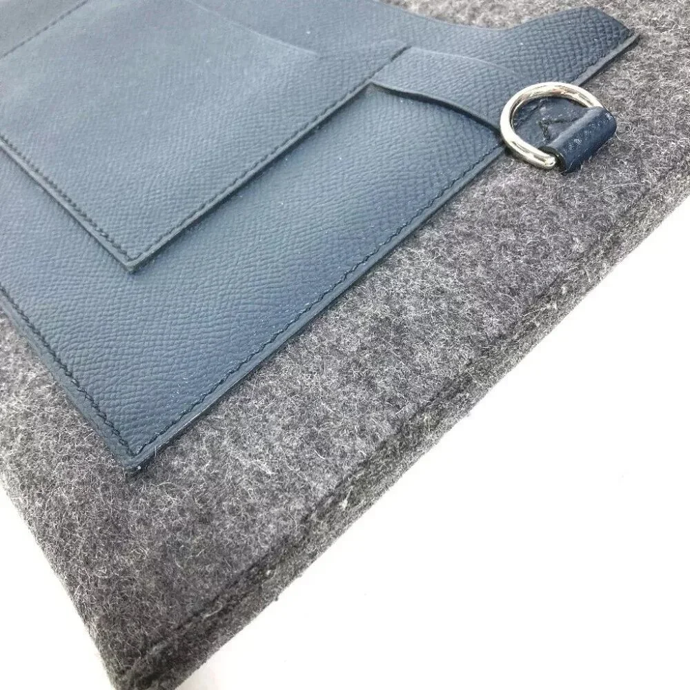 HERMES To Doo 29 Bag Pouch Bicolor Clutch bag felt / Leather gray/Navy - Picture 2 of 12